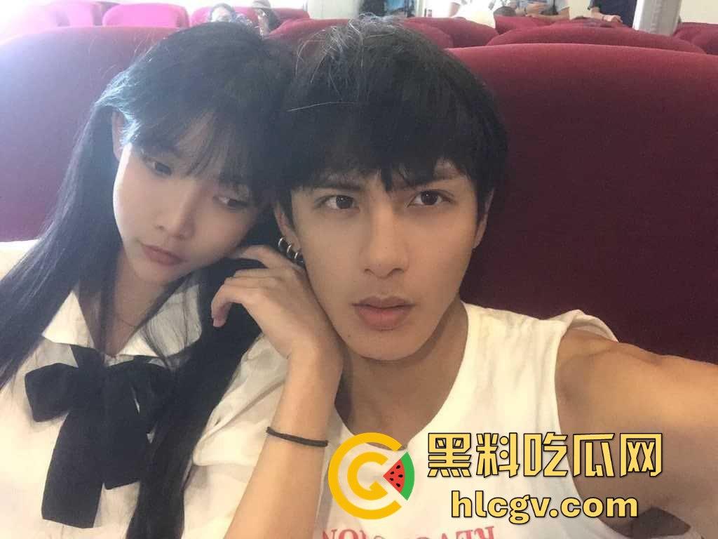 抖音60w粉丝网红『牛b』小三上位大翻车!八块腹肌男友性爱视频流出,恋爱脑遭遇渣男终成笑柄!-12