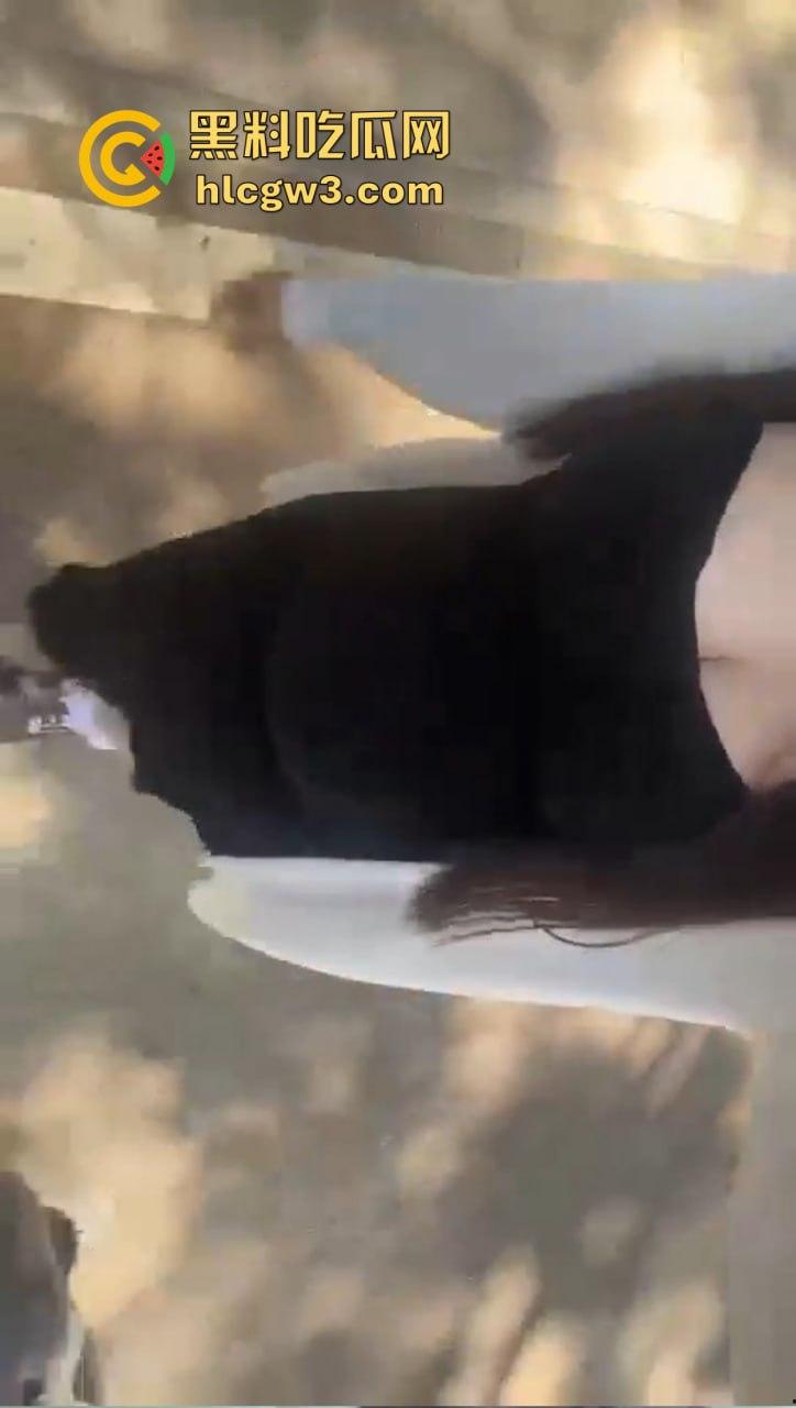 广州有钱人的转运偏方,高颜值少妇怀孕5个月下海卖淫!转运珠富豪无套随便射,射得越多运气越好?-9