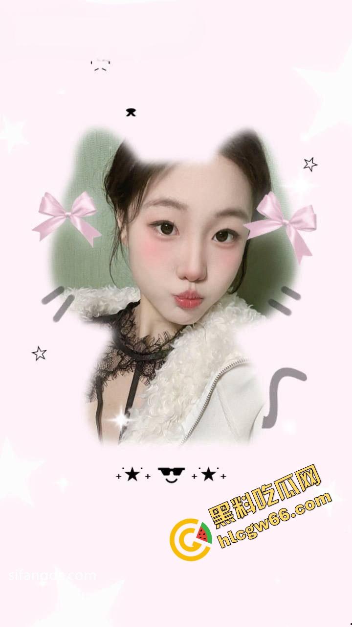 上海大学【刘蕾】穿女仆装被男友和兄弟轮番操翻,粉嫩肉穴夹得贼紧,叫声骚到想冲进去一起上!-5