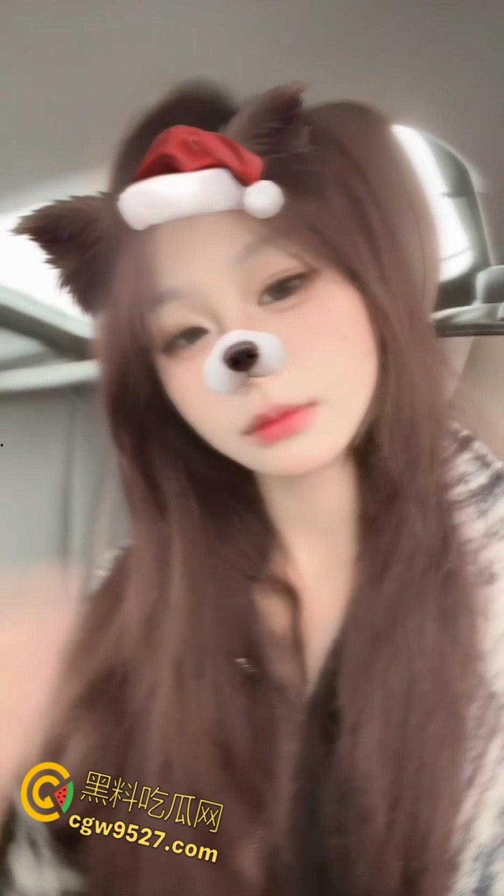 浙江台州椒江渣男【任家轩】,骗财骗色出轨,这女友也是娇小诱人,这不好好珍惜,还暴打女友!-3