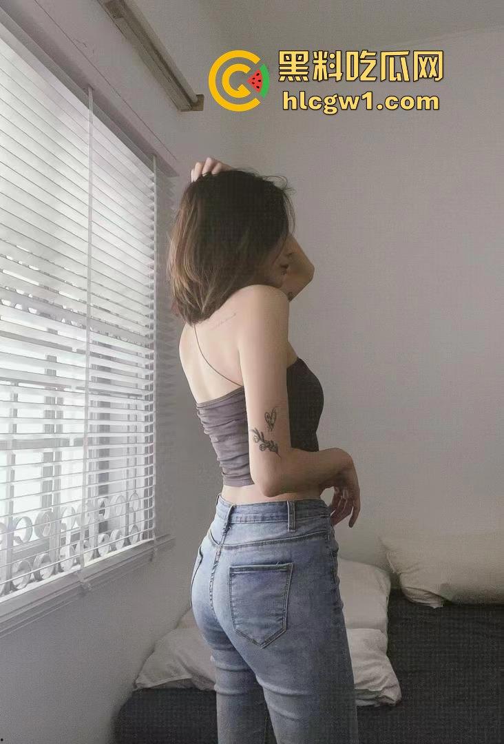 宁夏传媒大学07后【范晓】被投稿爆料!嘴法专业舔鸡巴,清纯颜值下暗藏骚劲儿,分手就被曝光!-2