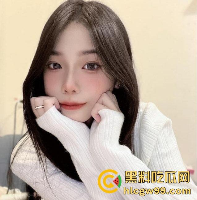 约炮大神泄密,02年极品美少女【颜凯柔】大神实操分享,顶级尤物口交配合无敌,被操得娇喘连连!-3