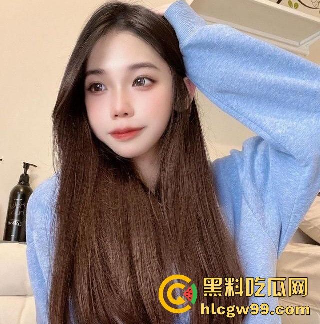 约炮大神泄密,02年极品美少女【颜凯柔】大神实操分享,顶级尤物口交配合无敌,被操得娇喘连连!-4