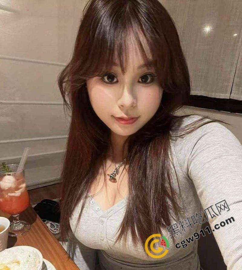 山东理工大学巨乳学妹【凯佳雯】被包养视频泄密!深喉口交,极品豪乳,淫荡吃鸡,魅惑之极-1