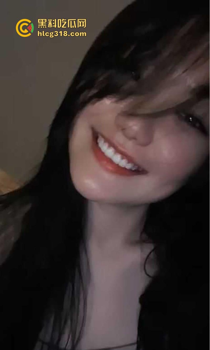 长沙高贵御姐【沈恩玲】性爱视频曝光,极品巨乳母狗被炮友无套内射 糖果颜值上演极度反差!-7