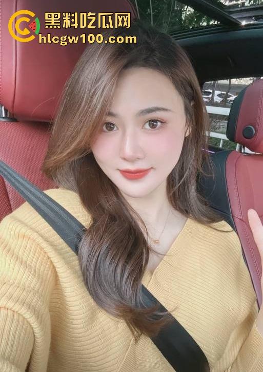 抖音少妇熟女【茶怡】一对一自慰视频流出，大奶熟女用道具自慰放浪不羁，让人直呼劲爆！-5