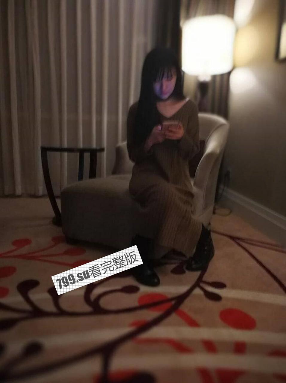 知名 B 站已婚 Coser 纤华烬琉璃 runa 酱 黑人专用农具 援交 5000 一晚-8