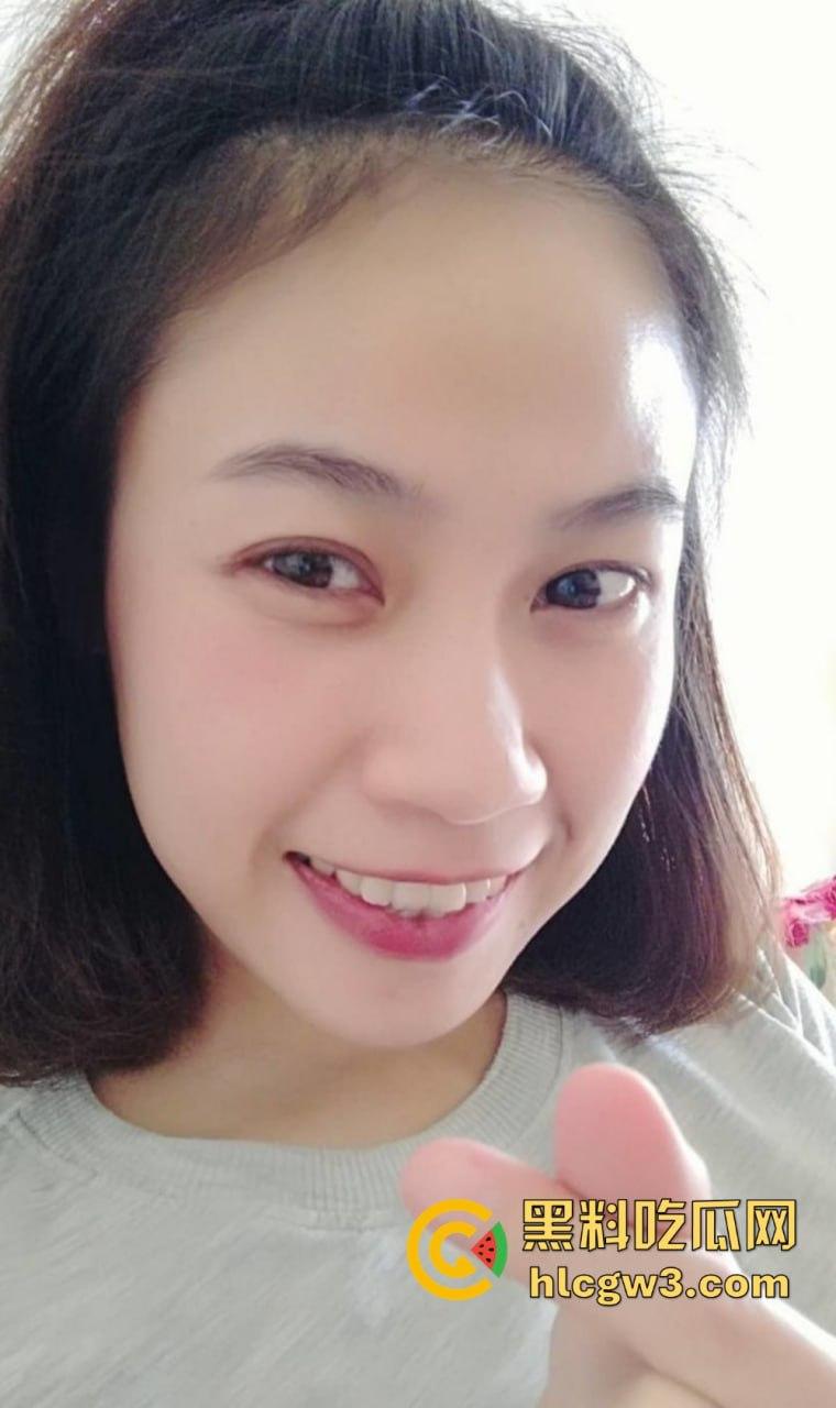 OnlyFans顶级反差御姐【Chipy】!甜妹笑容下的骚劲炸裂,一边挨操一边喊轻点,谁扛得住?-12