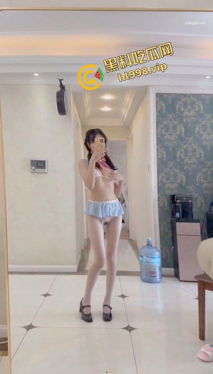 抖音62万粉骚贱御姐『朱思琪』完美炮架 金主约操对镜后入 销魂表情淫荡至极！独家曝光流出！-5