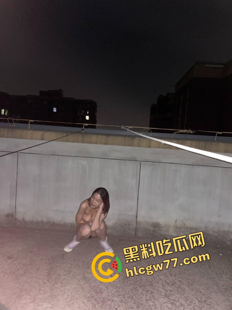 秦皇岛调教大神把JK学生妹从口交小白训成舔棒狂魔，一开始说不会含，结果舔着舔着求射嘴里！-20