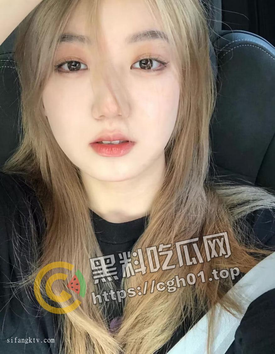 深圳极品黄发妹妹被男炮友勒索不成 私密做爱视频被流出 极品颜值身材 叫床骚的一逼 被干到翻白眼还在喊要-1