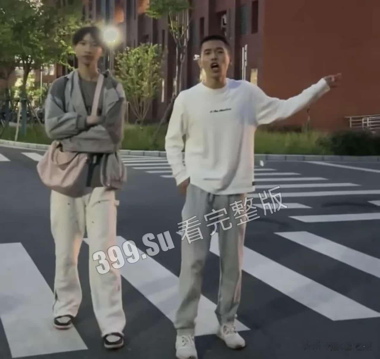 #纯爱 战士再次倒地不起 发生在江苏某职业学院   女生同是交往多人  内含烧脑的关系图-13