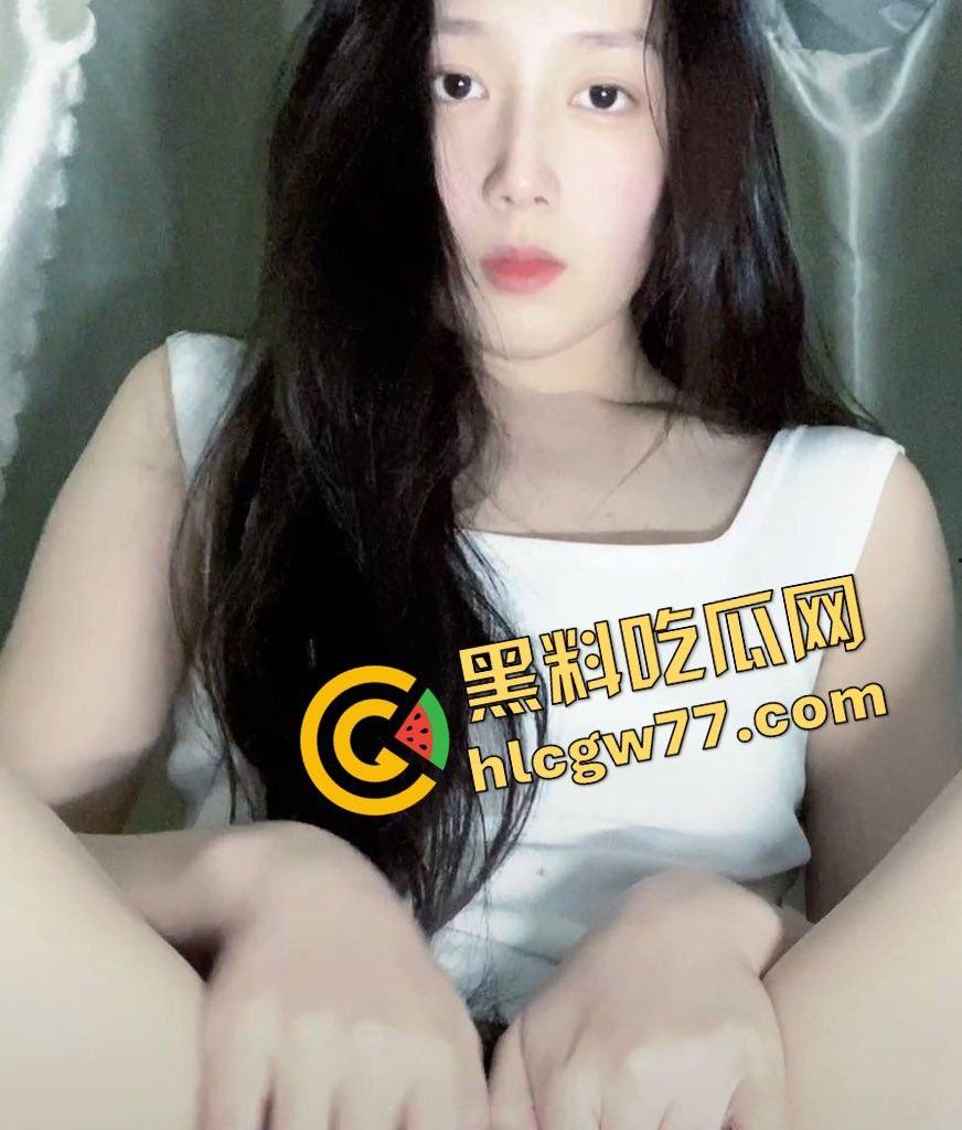 约炮纯欲萝莉翻车把校长看硬了！奶油肌肤美少女被操到嗷嗷叫-2