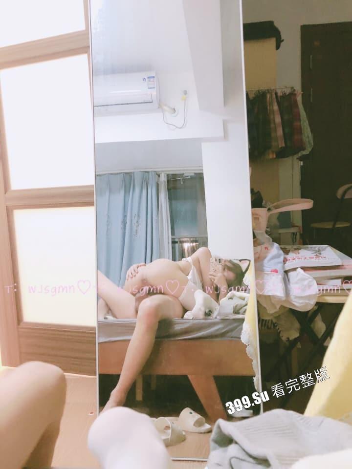 推特 #小鹿酱 洛丽塔露脸福利姬  粉嫩小骚穴双洞齐开  土豪私人定制课堂上穿JK自慰（精选私拍65P+12V合集）-13