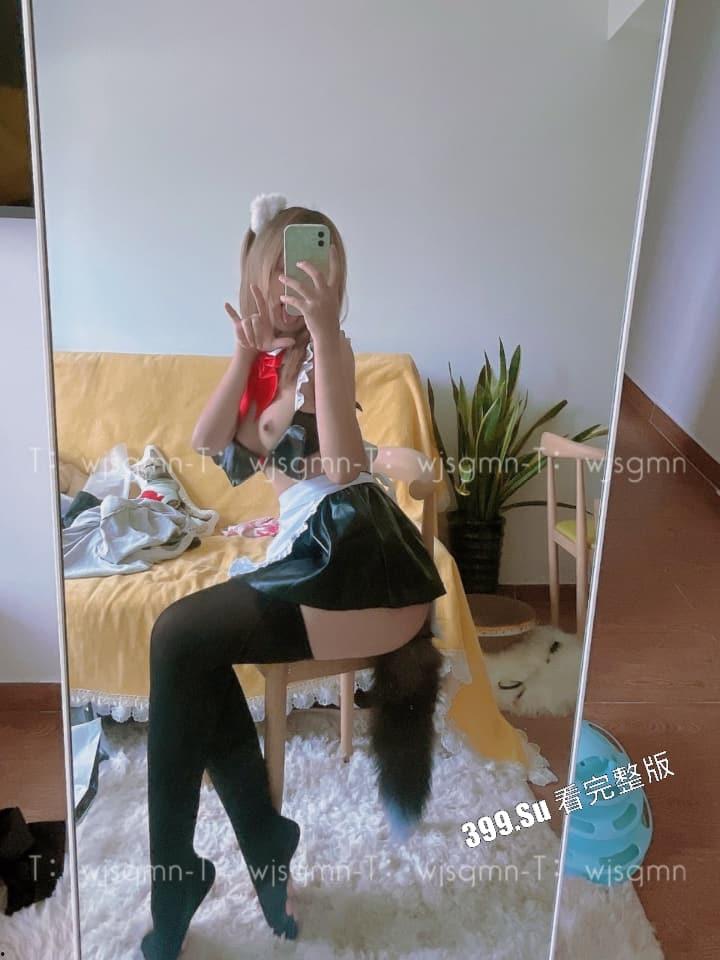 推特 #小鹿酱 洛丽塔露脸福利姬  粉嫩小骚穴双洞齐开  土豪私人定制课堂上穿JK自慰（精选私拍65P+12V合集）-23