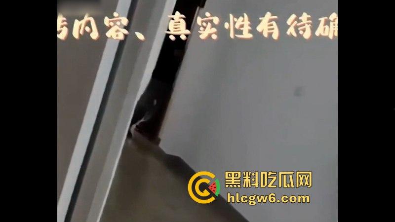 上海立达学院醉酒男子突袭女生宿舍硬闯撬门还强吻 耍完流氓完美隐身 校方:先删视频??-7