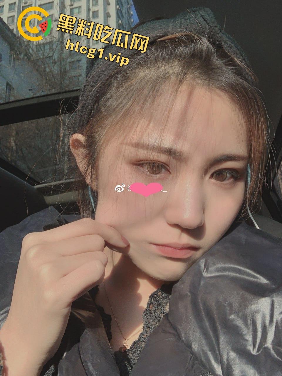 99年辽宁传媒学院美少女董云依私密流出！大波嫩妹与男友啪啪自拍曝光！-8