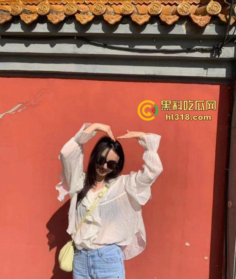 广州顶级母狗【李安娜】刚结婚就就饥渴难耐，瞒着老公四处约炮卖逼，炮友暴力打桩爽到失禁喷尿！-1