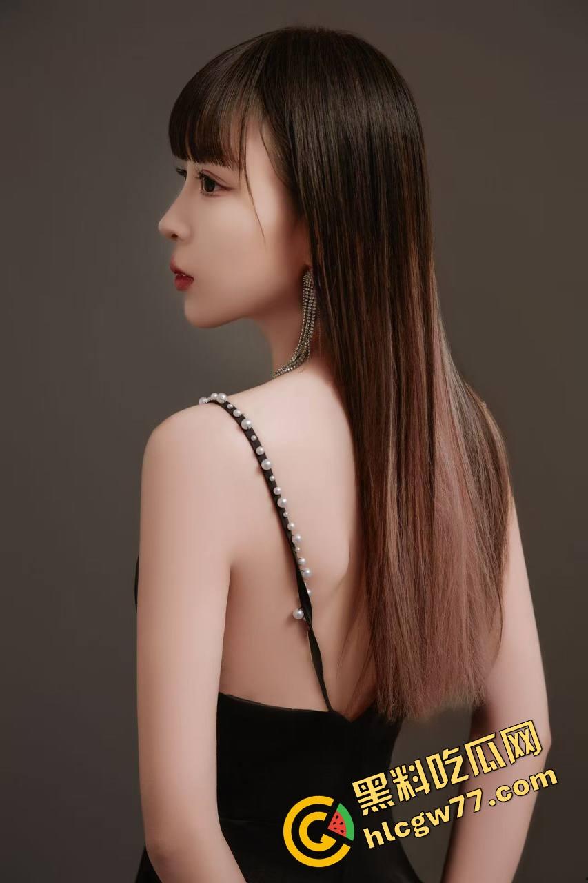 武汉大学特聘副研究员化身泰迪,师生恋睡学生同事来一发家长中转炮、连商店老板娘都没放过!-25