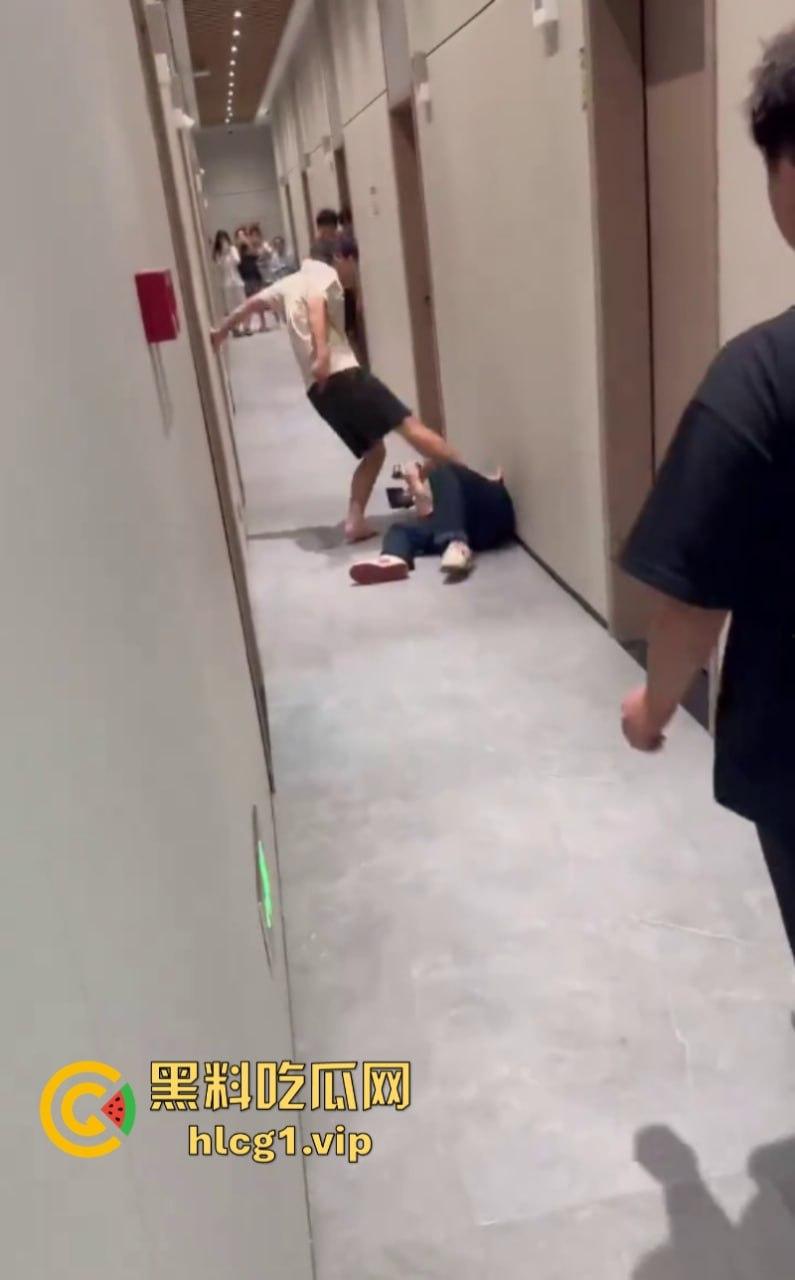 校方：不准转发！广东花城工商高级技工学校发生了一起霸凌打人事件！-4