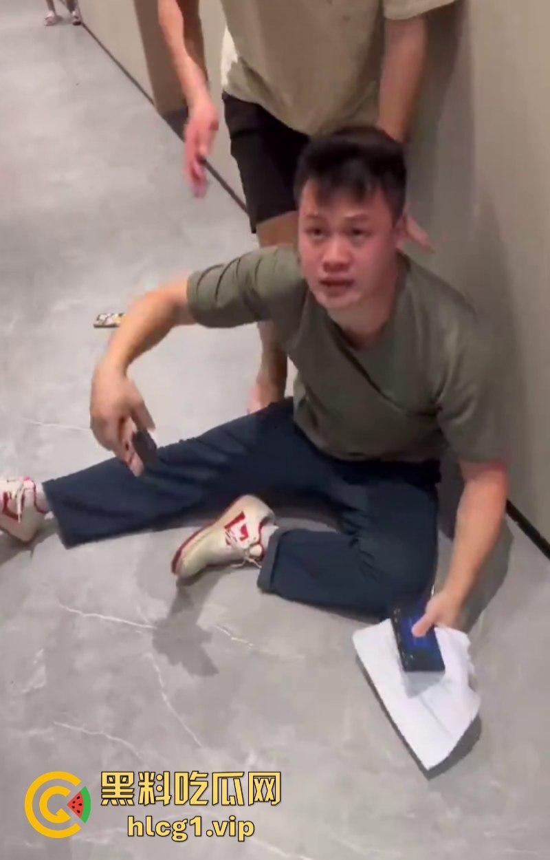 校方：不准转发！广东花城工商高级技工学校发生了一起霸凌打人事件！-5