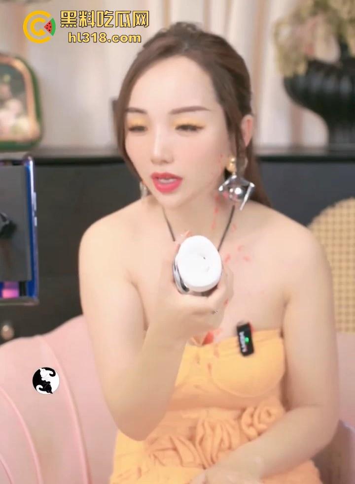 黑料性爱课堂又来啦!性爱导师超长直播讲解,异地恋震动球与滴蜡玩法,各位尝试的时候别买错蜡烛噢!-8