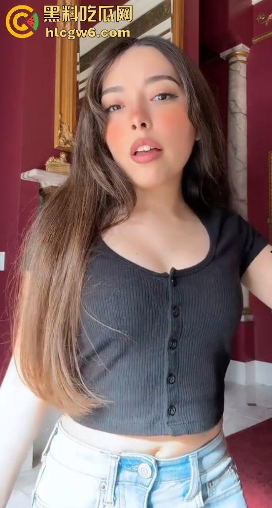 TikTok网红【Zoeyn】私密视频流出，骚鸡账号注销直接消失！大尺度内容引爆福利圈，转型福利姬才是正路？-1