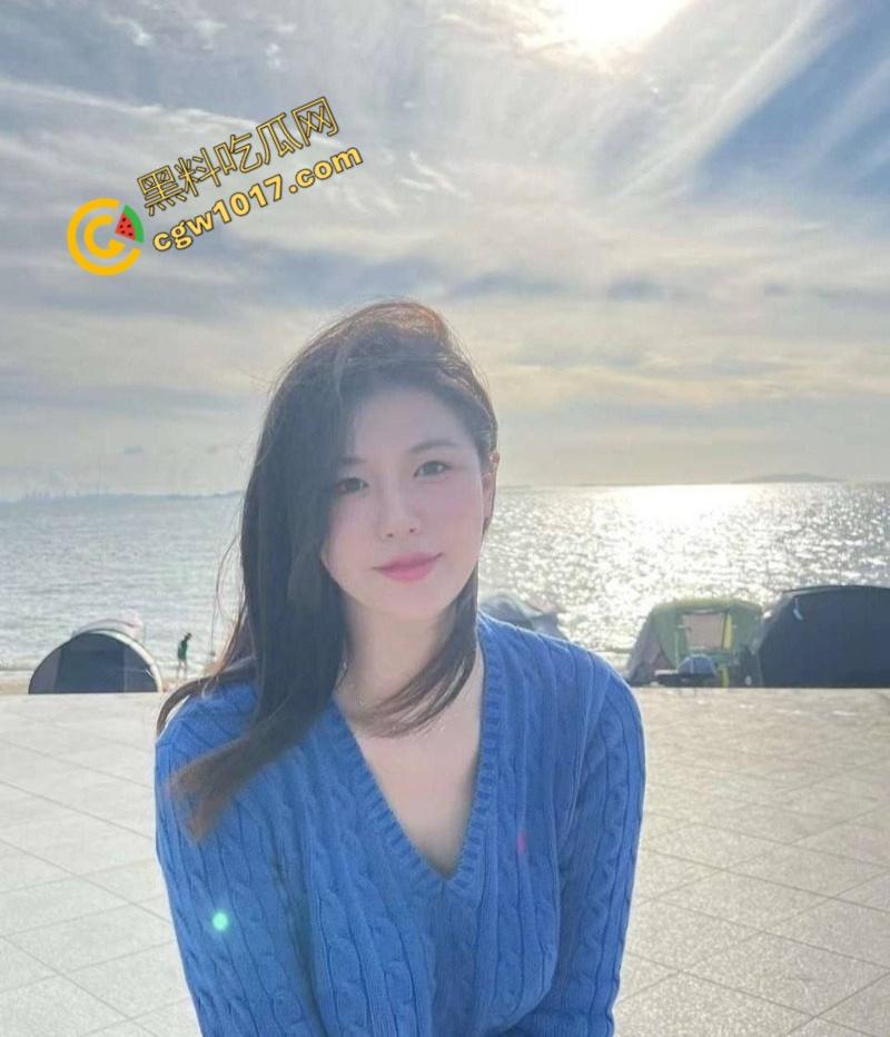 上海立达学院清纯嫩妹【杨赤菁】被金主包养视频流出！露脸深喉吞大屌骚态尽显，臀摇乳挺，被操的欲仙欲死！-3