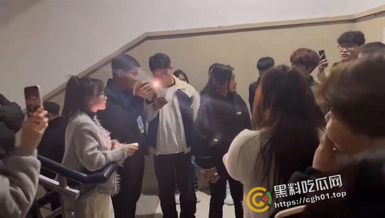 长春健康职业学院大瓜！学生们集体抗议学生会长期霸凌 这是黑社会啊 符合对大专东北银的客观印象-6