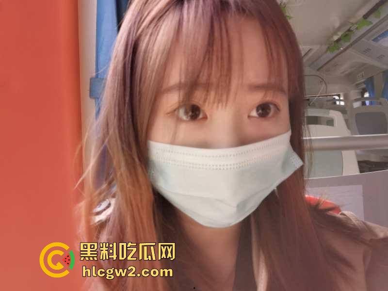 约炮南宁师院极品【江晓莹】 颜值高身材好,口活顶得堪比飞机杯,吃鸡技术爽翻天!独家真实爆料!-13