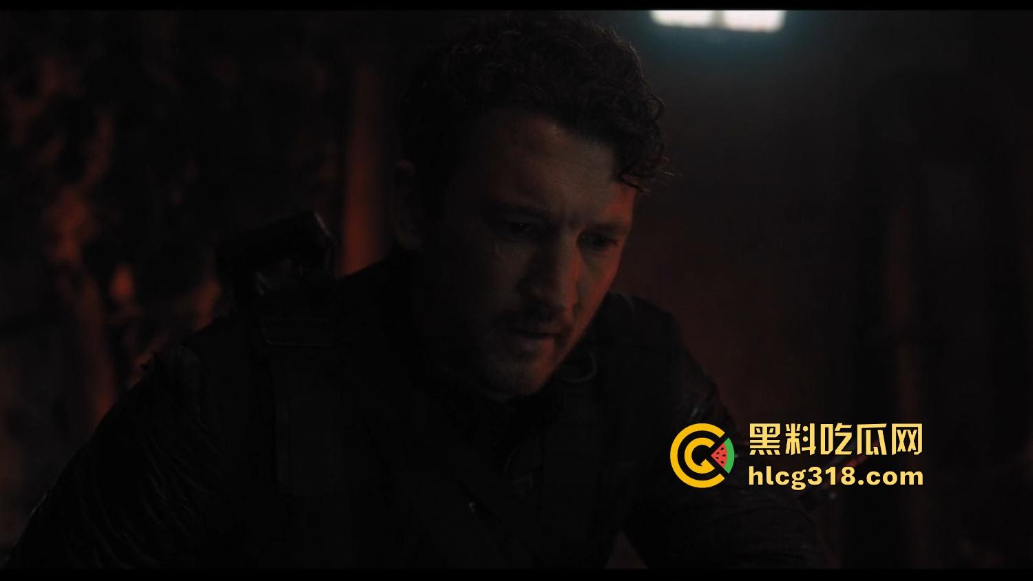 双杀手谈恋爱还上头？《峡谷 The Gorge》爆出杀人不眨眼，2025大片免费看！-4