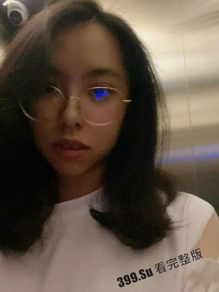 B站科技类UP主 #VeriMake 就读于南京信息工程大学 极品反差婊 学生时期不雅私拍流出-4