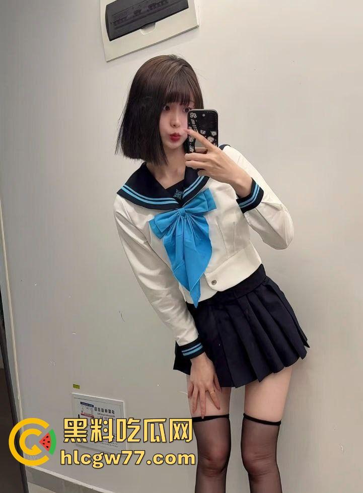 抖音14w粉丝网红【公主电闪】私密视频照片流出 卖片哥的评论都被删完了 女上骑乘超熟练！-6