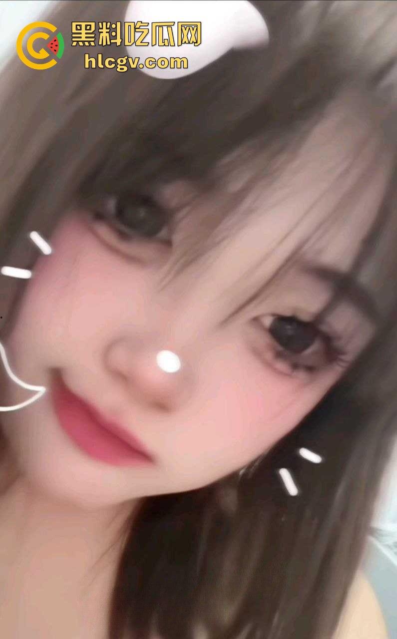 抖音巨乳骚主播『小悔不悔』销号跑路!网络卖骚求操,巨乳荡妇消失前最后的疯狂!-2