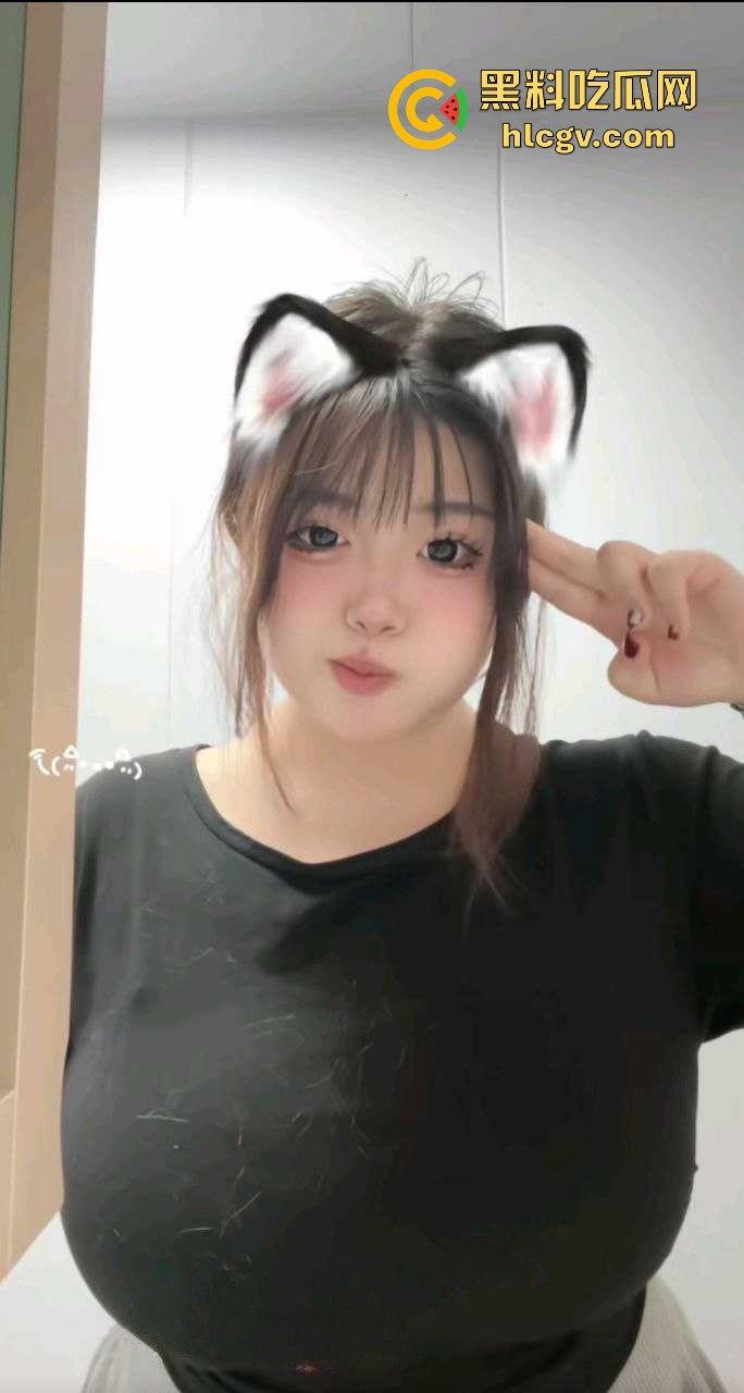 抖音巨乳骚主播『小悔不悔』销号跑路!网络卖骚求操,巨乳荡妇消失前最后的疯狂!-6