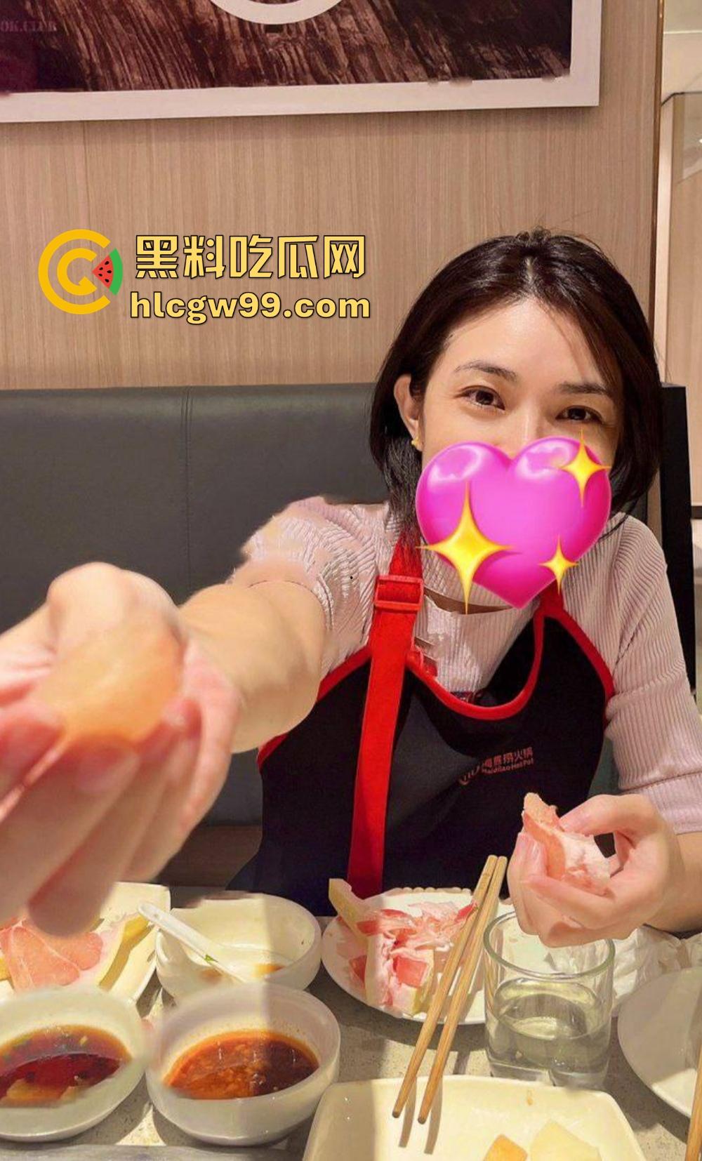 福建巨乳幼师『 林尤薇 』白天讲课晚上在炮友胯下放飞自我，离婚少妇母狗姿态满分，黑丝吊带内射爆操！-5