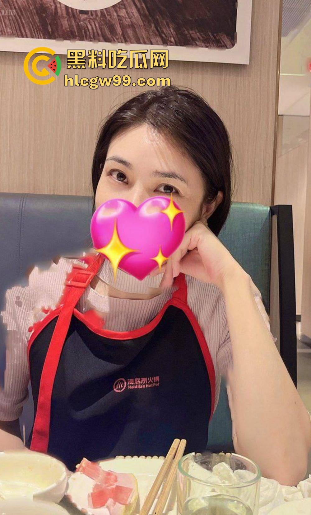 福建巨乳幼师『 林尤薇 』白天讲课晚上在炮友胯下放飞自我，离婚少妇母狗姿态满分，黑丝吊带内射爆操！-7