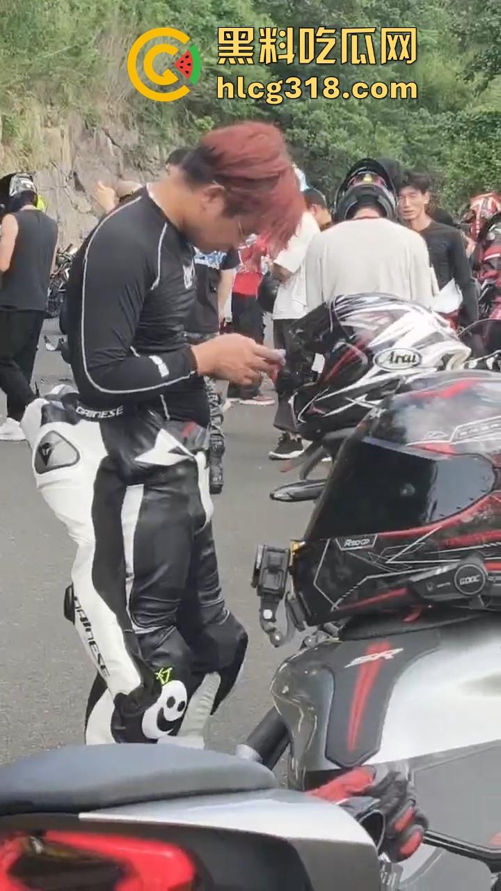 某秋名山公路发生严重车祸，机车少年终究付出代价，还要不要买GTR了少年！-9