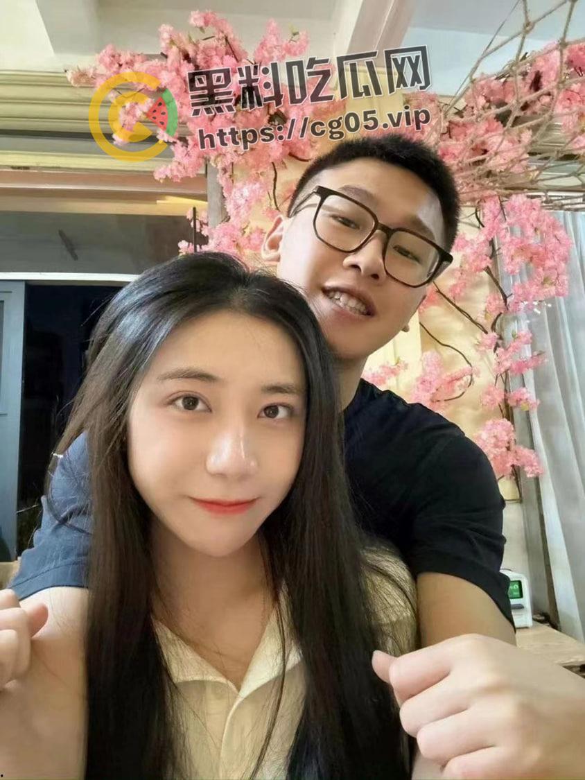 东莞辅警【甘颖聪】嫖娼无度被女友发现！离谱的是自己的男友去嫖的是自己的朋友的女朋友 不愧是东莞 圈子就是乱-18