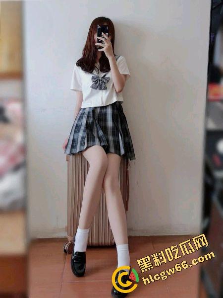 海角我的女儿刘莉莉 养育女儿十九年，终于修成正果，这一刻老刘想和海友一起分享！-22