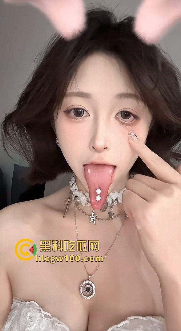 Ahegao美女舌钉加持，双重BUFF满级攻击，这高潮脸看了硬到窒息，哪个哥们能挺过三分钟？-3