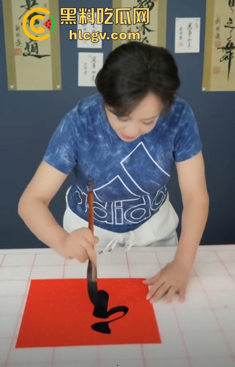 著名女星刘晓庆出轨实锤被曝光 人老心不老 大尺度暧昧聊天语音流出-8