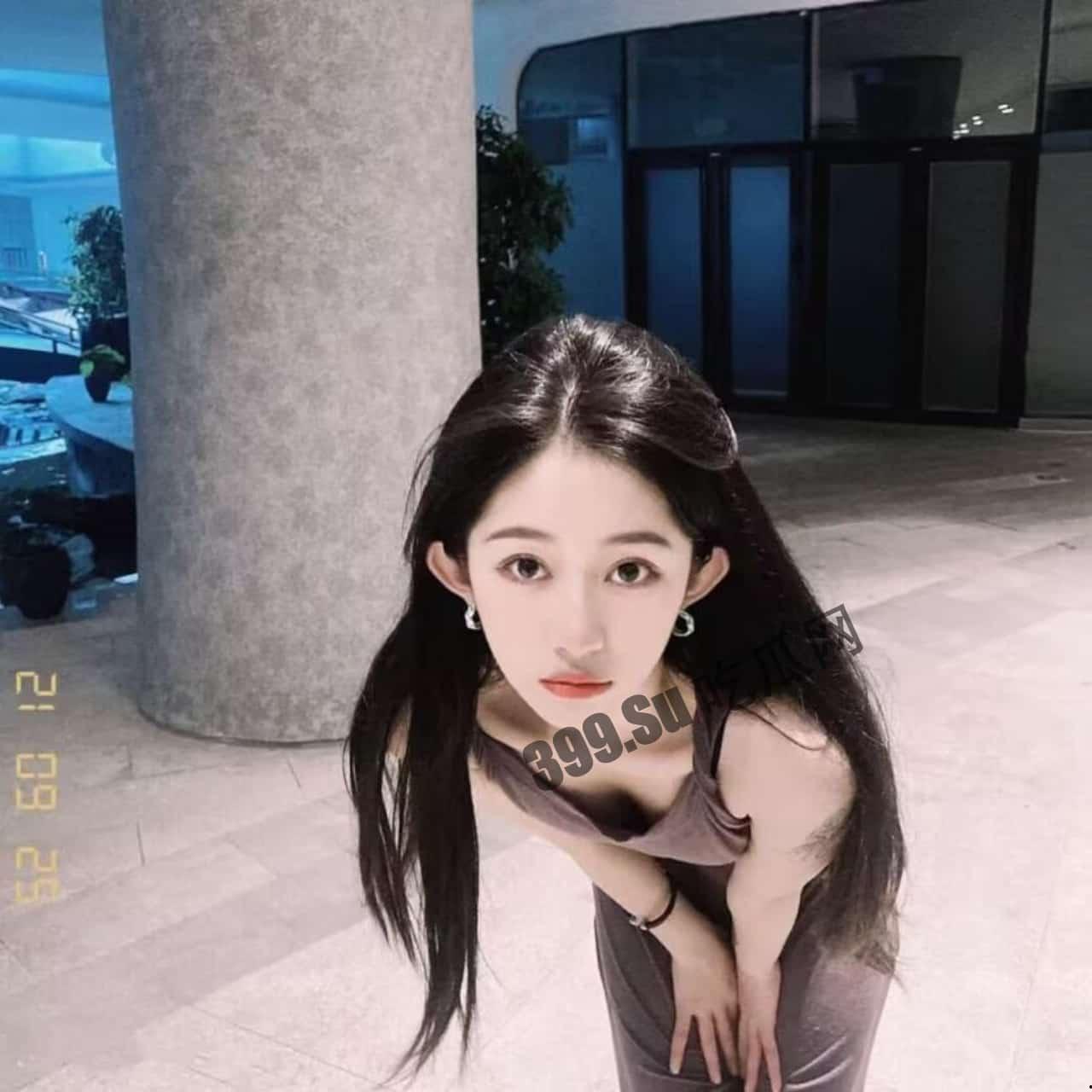 ❤️社死瞬间❤️高颜值气质反差女神来咯 做爱被发现,吓的一激灵 紧张刺激-2