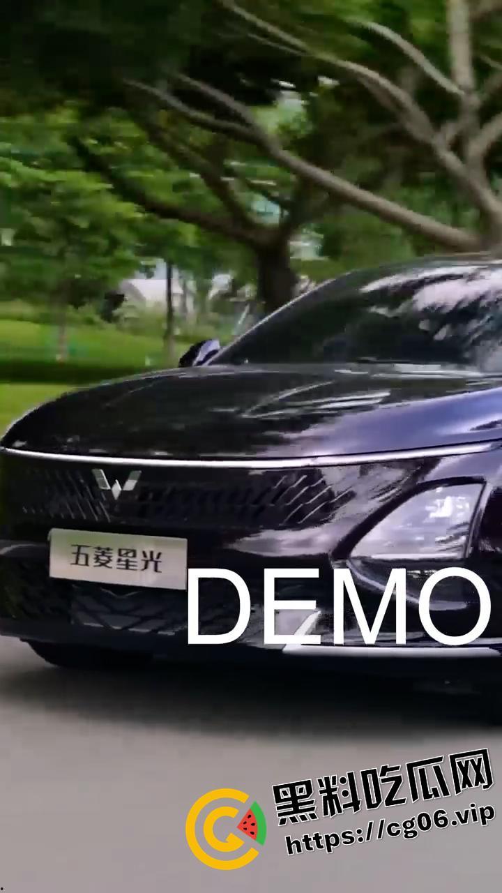 敢信这是汽车宣传广告？支持国产！五菱宏光是懂拍广告的！-6