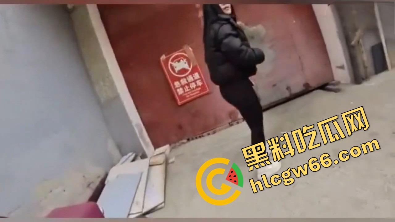 河北燕郊城中村50块一个站街女，巷子里排队等着你上，嘴活猛床技野，群众里面最好不要有坏人！-14