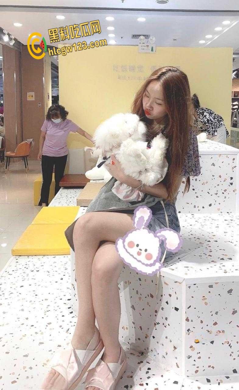 清纯学生妹用身体帮炮友过生日,唱完生日快乐歌就直接开始,真是个懂事的小母狗!-3