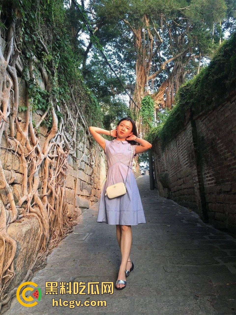 烟台大学毕业生【张岚】清纯外表下的狂野！毕业季拍照私密视频外泄，被男友爆出高潮全过程！-11