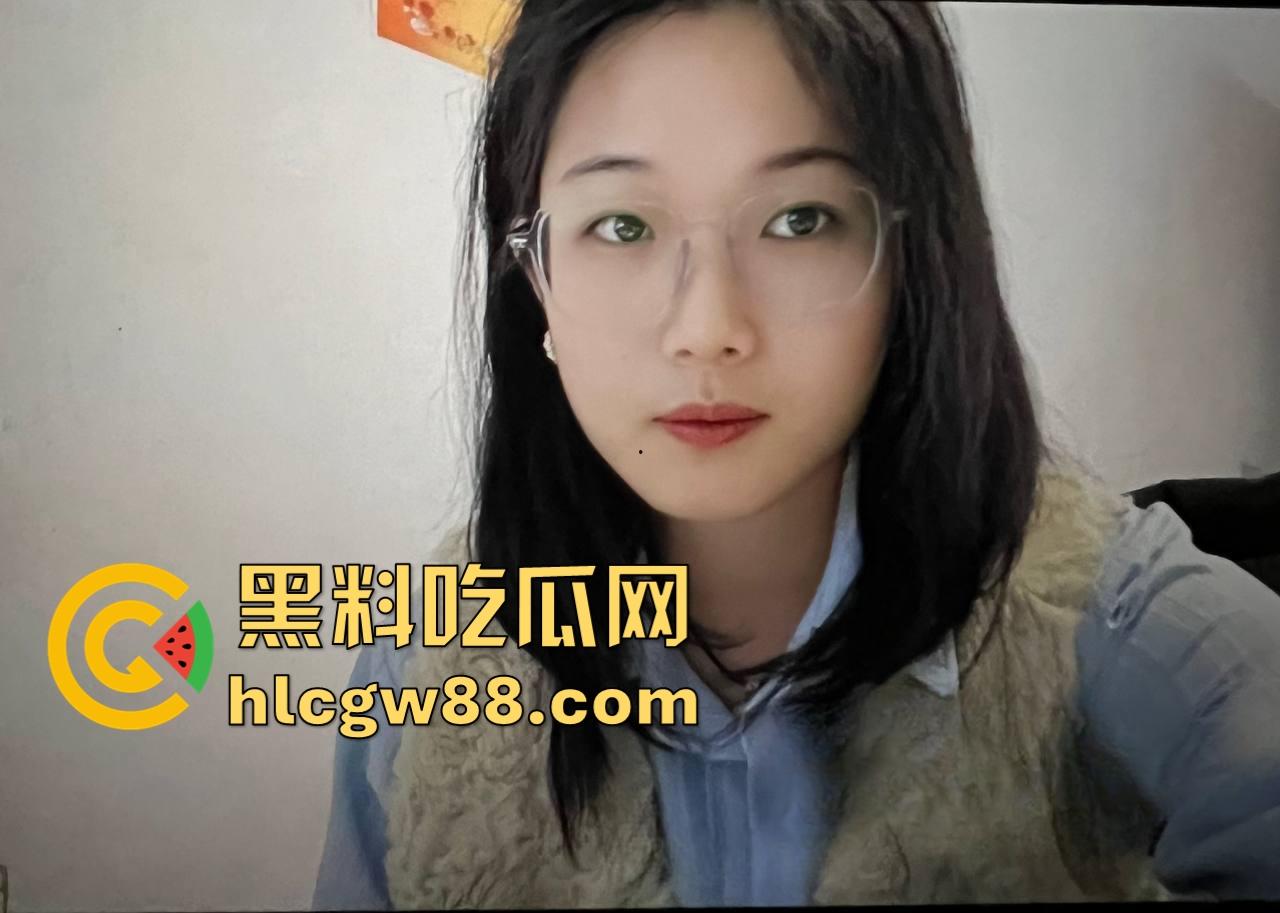 陕西渭南师范学院 陈小雨 背着男友出轨还惨遭炮友曝光 现在是全校出了名的肉便器!-3