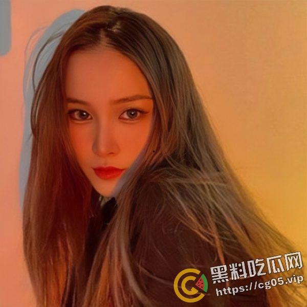 马来西亚华裔模特 网络裸体面试遭泄露 在IG上还是几万粉的网红 玲珑玉乳 浑然天成-15