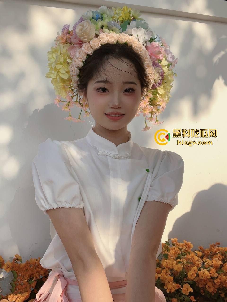 天津外国语大学大四学姐【韩雪珃】做爱视频意外流出!黑丝吃鸡巴画面疯传校园,毕业前的爆炸性丑闻!-5